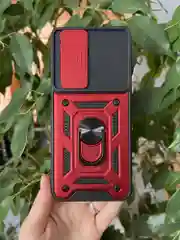 Красный чехол противоударный armors для Tecno Pova Neo 3 / Техно Пова Нео 3 с защитой камеры