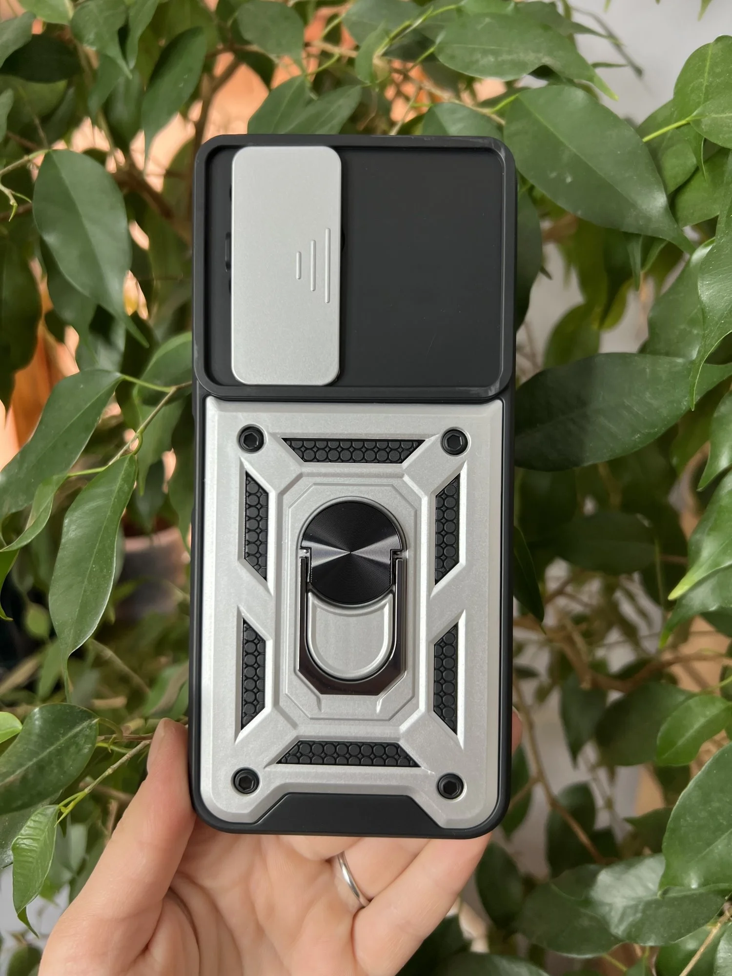 Серебряный чехол противоударный armors для Tecno Pova Neo 3 / Техно Пова Нео 3 с защитой камеры