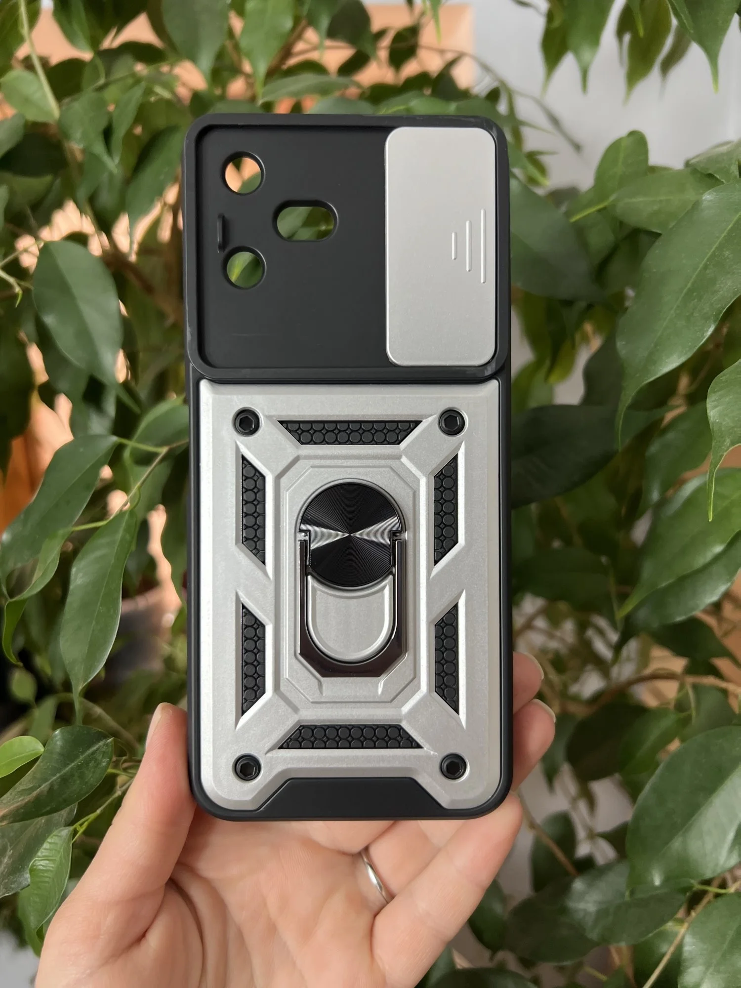 Серебряный чехол противоударный armors для Tecno Pova Neo 3 / Техно Пова Нео 3 с защитой камеры