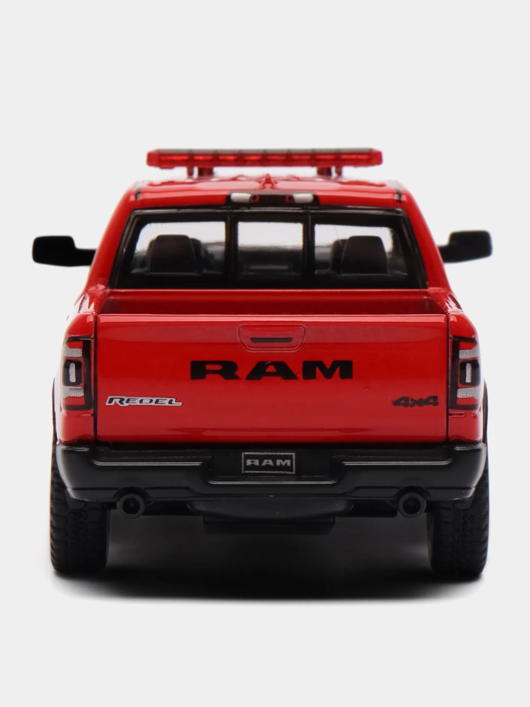 Красный машинка металлическая Kinsmart 1:46 2019 Dodge RAM 1500 Firefighter/Police KT5413DPR