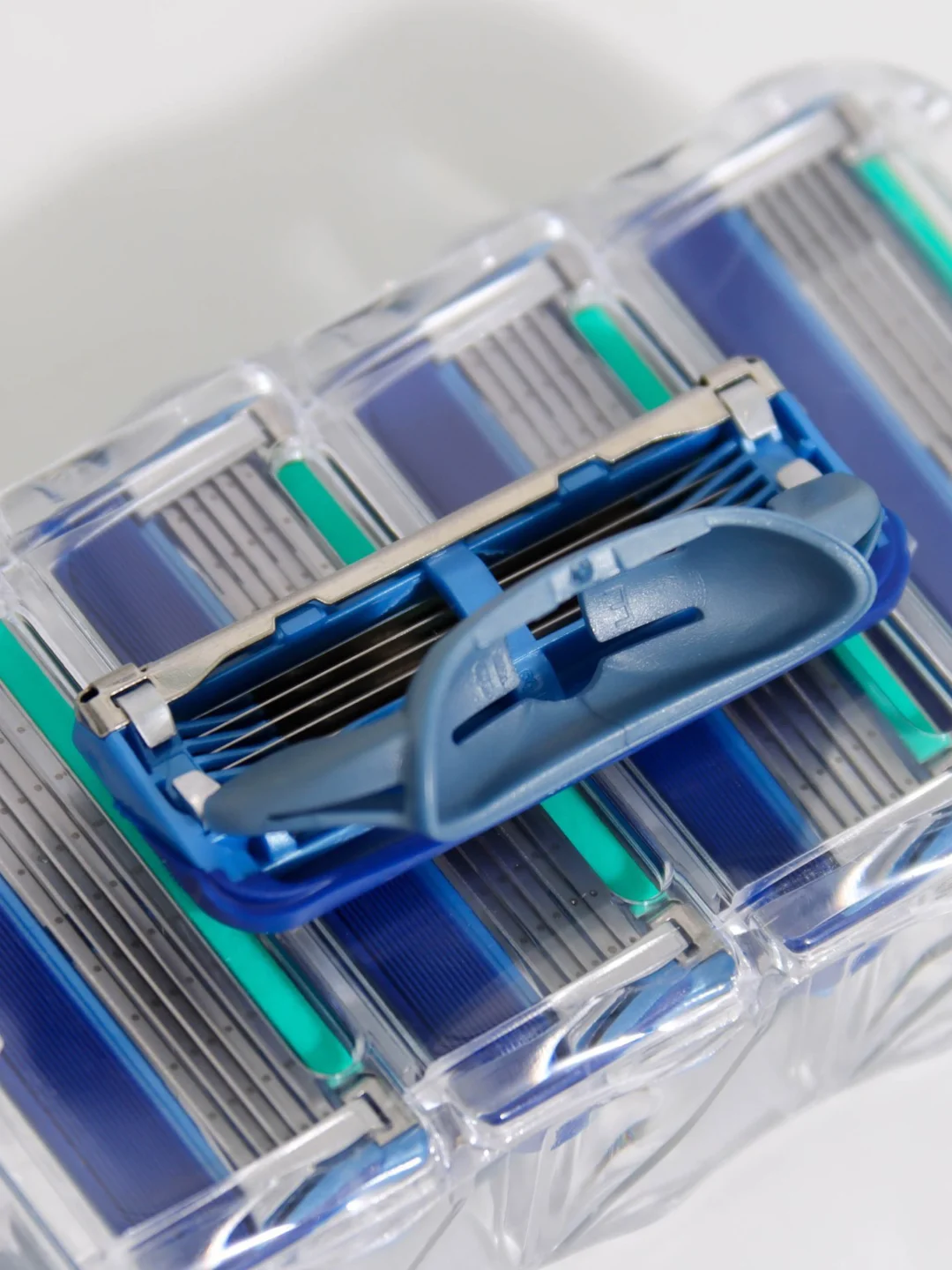 Gillette Fusion cменные кассеты для бритья совместимые, 4 шт