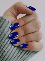 Синий гель-лак для ногтей