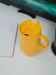 Желтый термокружка для кофе, чая с ручкой и крышкой MIKU, 500 мл