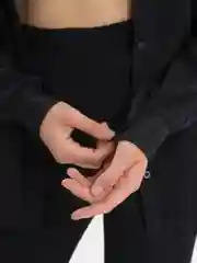 Черный женский костюм тройка брюки, рубашка и  топ, ткань жатка