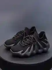 Черный кроссовки женские спортивные для бега, Yeezy изики кеды с толстой подошвой на осень лето