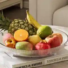 Прозрачный блюдо для фруктов и сладостей