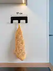 Черный вешалка настенная с 3 крючками, металлическая