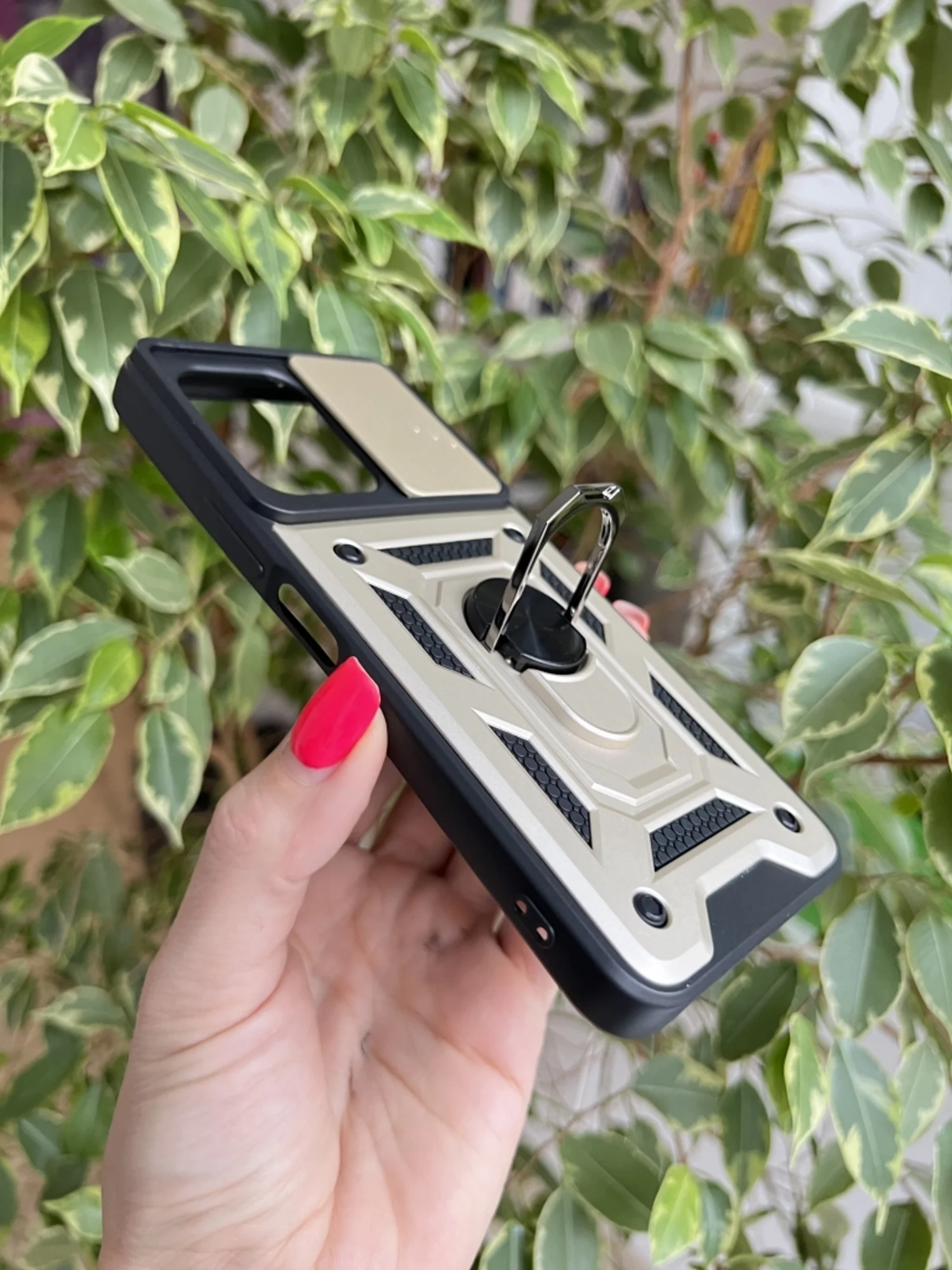 Золотой чехол противоударный armors для Vivo Y22 и Y35 4G / Виво У22 и У35 4G с защитой камеры