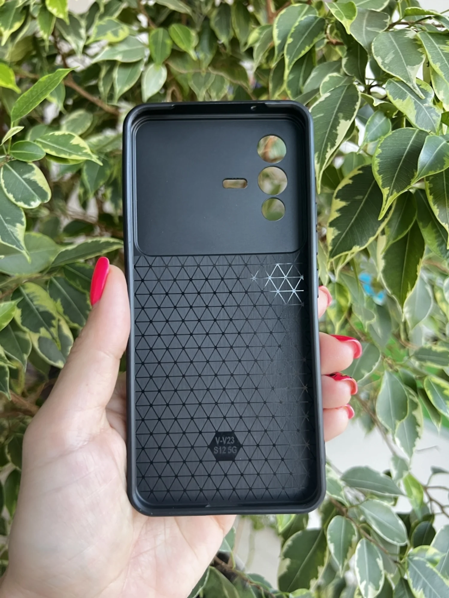 Черный чехол противоударный armors для Vivo V23 5G / Виво В23 5G с защитой камеры