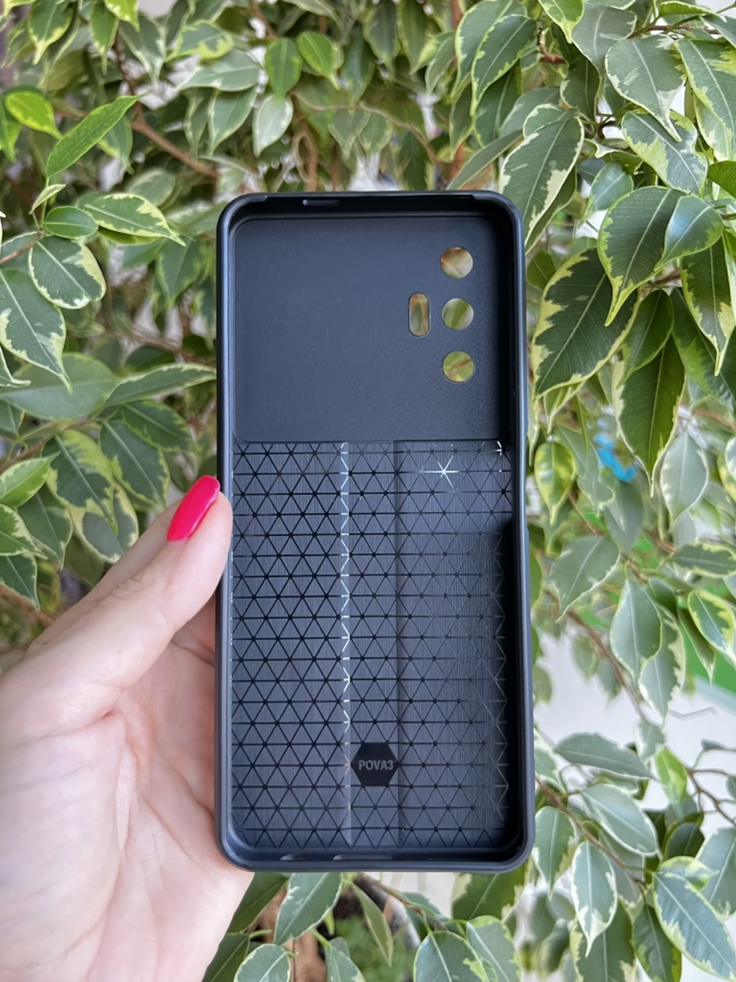 Розовый чехол противоударный armors для Tecno Pova 3 / Техно Пова 3 с защитой камеры