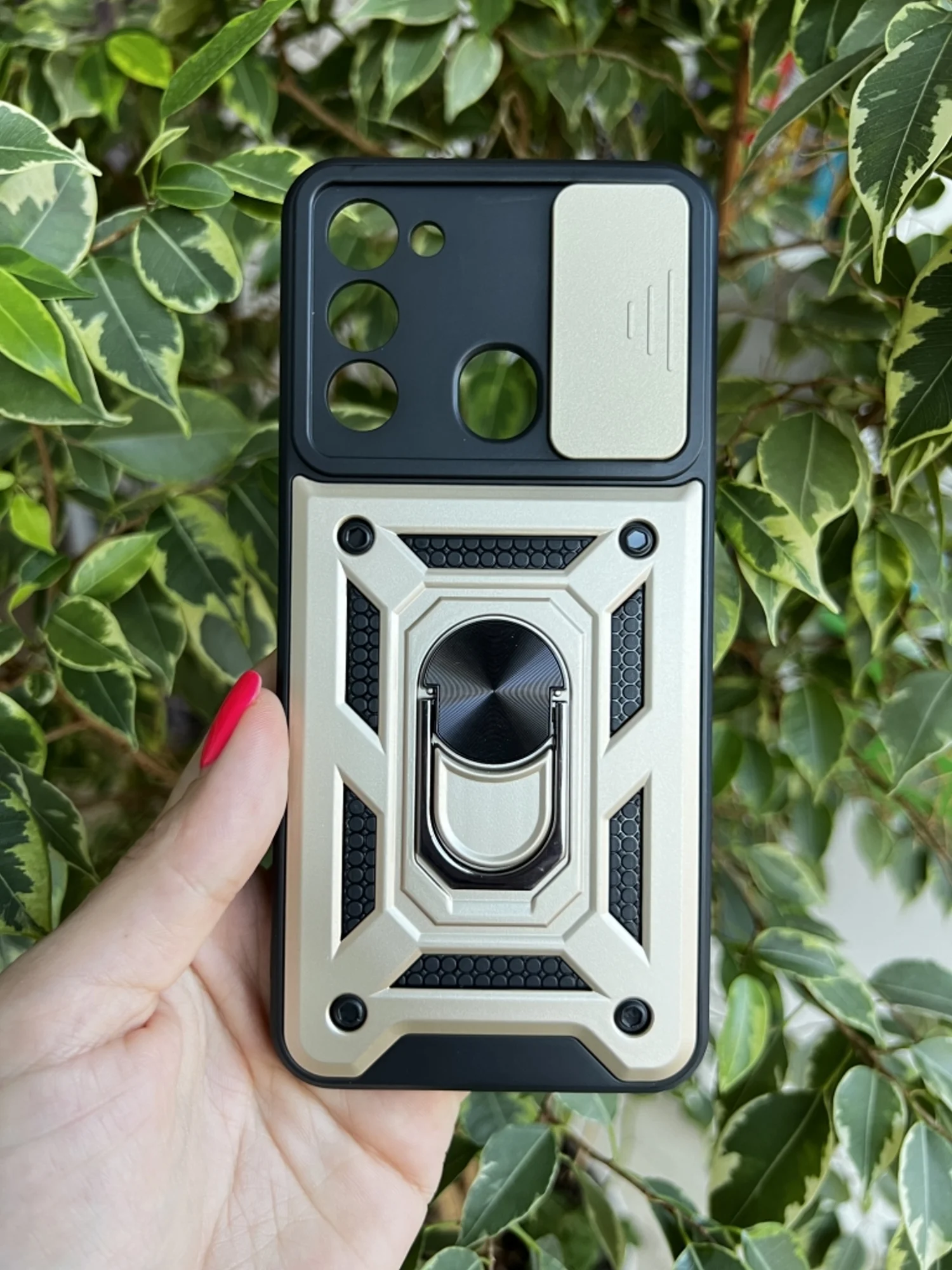 Золотой чехол противоударный для Tecno Spark 8C и Spark GO 2022 / Техно 8С и Спарк ГО 2022