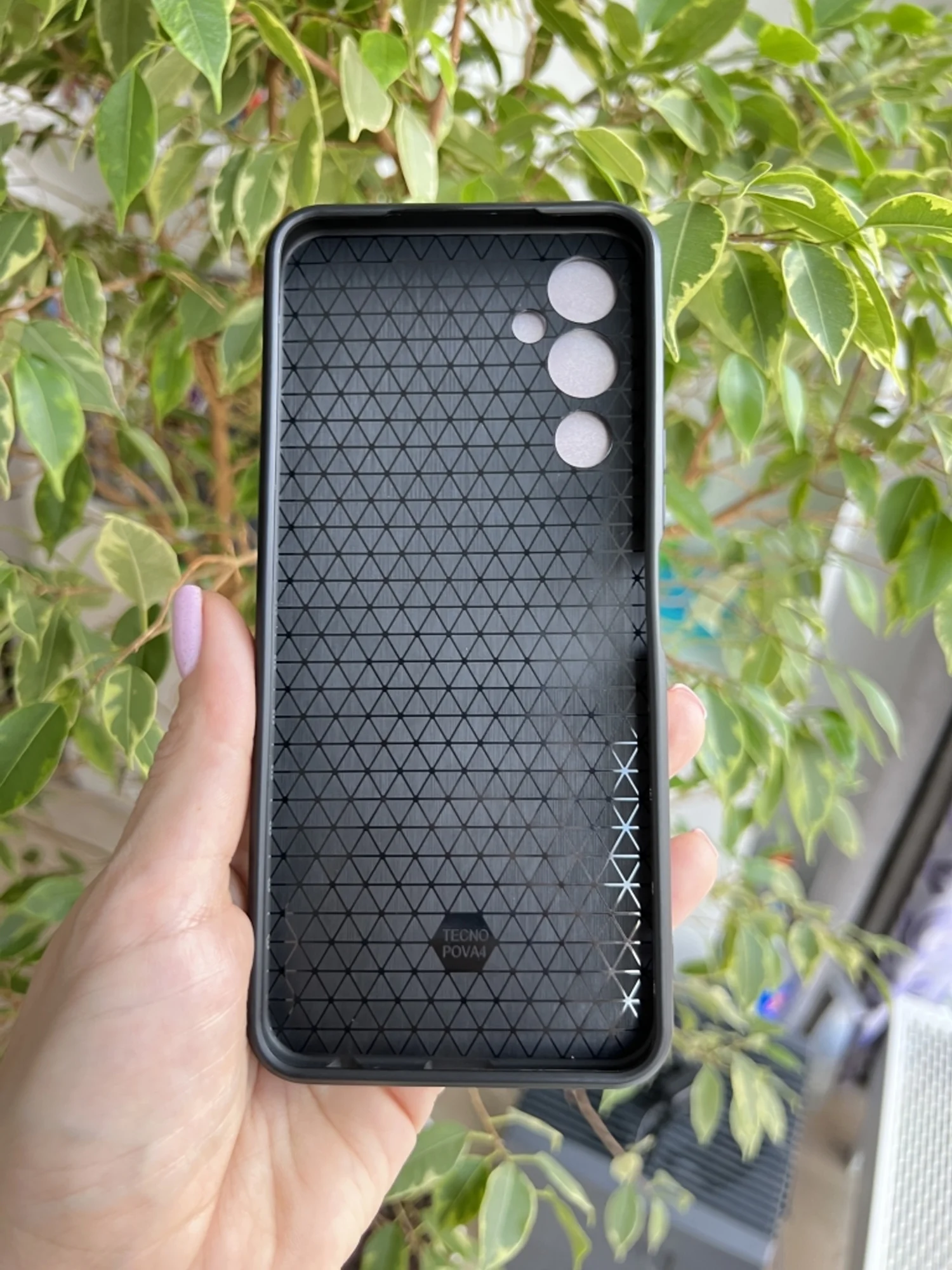 Красный чехол противоударный armors для Tecno Pova 4 / Техно Пова 4 с защитой камеры