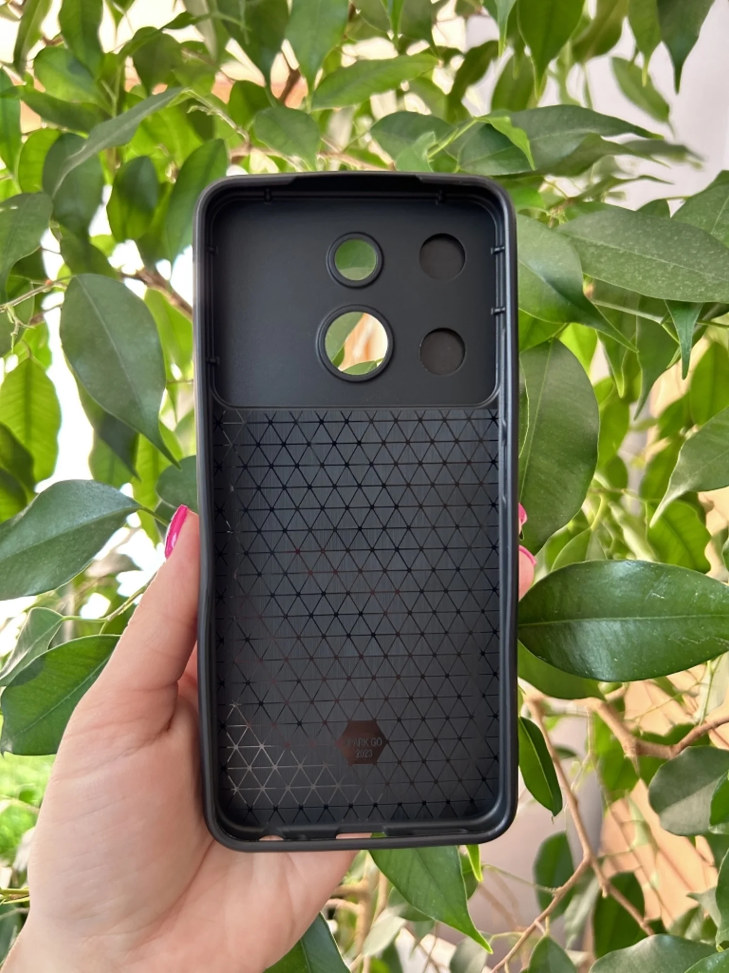 Черный чехол противоударный armors для Tecno Spark GO 2023/Tecno Pop 7 и Infinix Smart 7