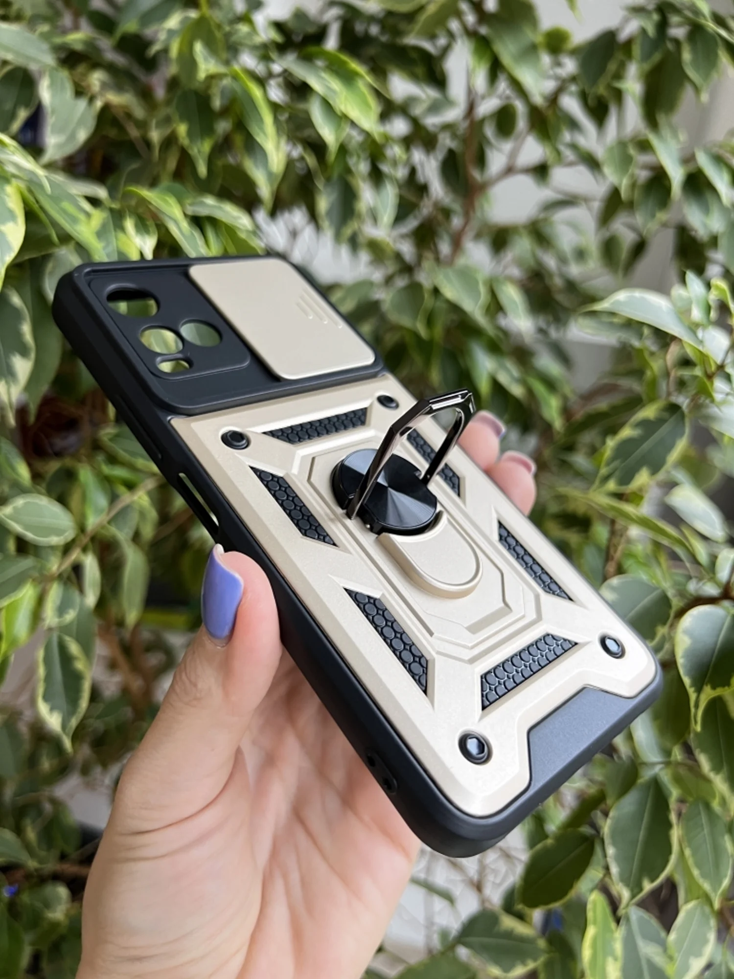 Золотой чехол противоударный armors для Vivo Y21 и Y33S / Виво У21 и У33S с защитой камеры