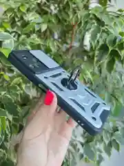 Серебряный чехол противоударный armors для Tecno Camon 19 и 19 Pro / Техно Камон 19 и 19 Про