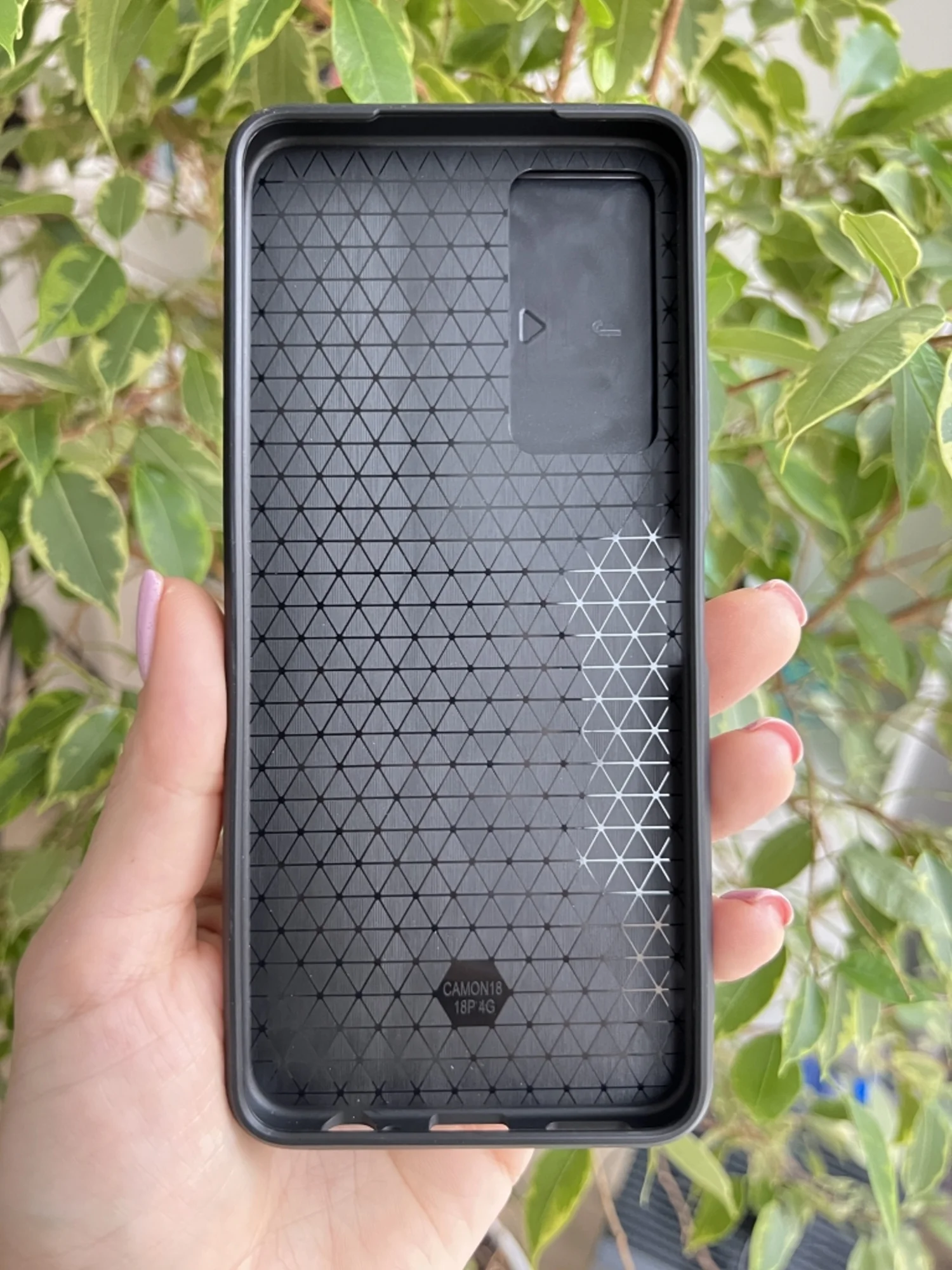Черный чехол противоударный armors для Tecno Camon 18 и 18P/Техно Камон 18 и 18Р с защитой камеры