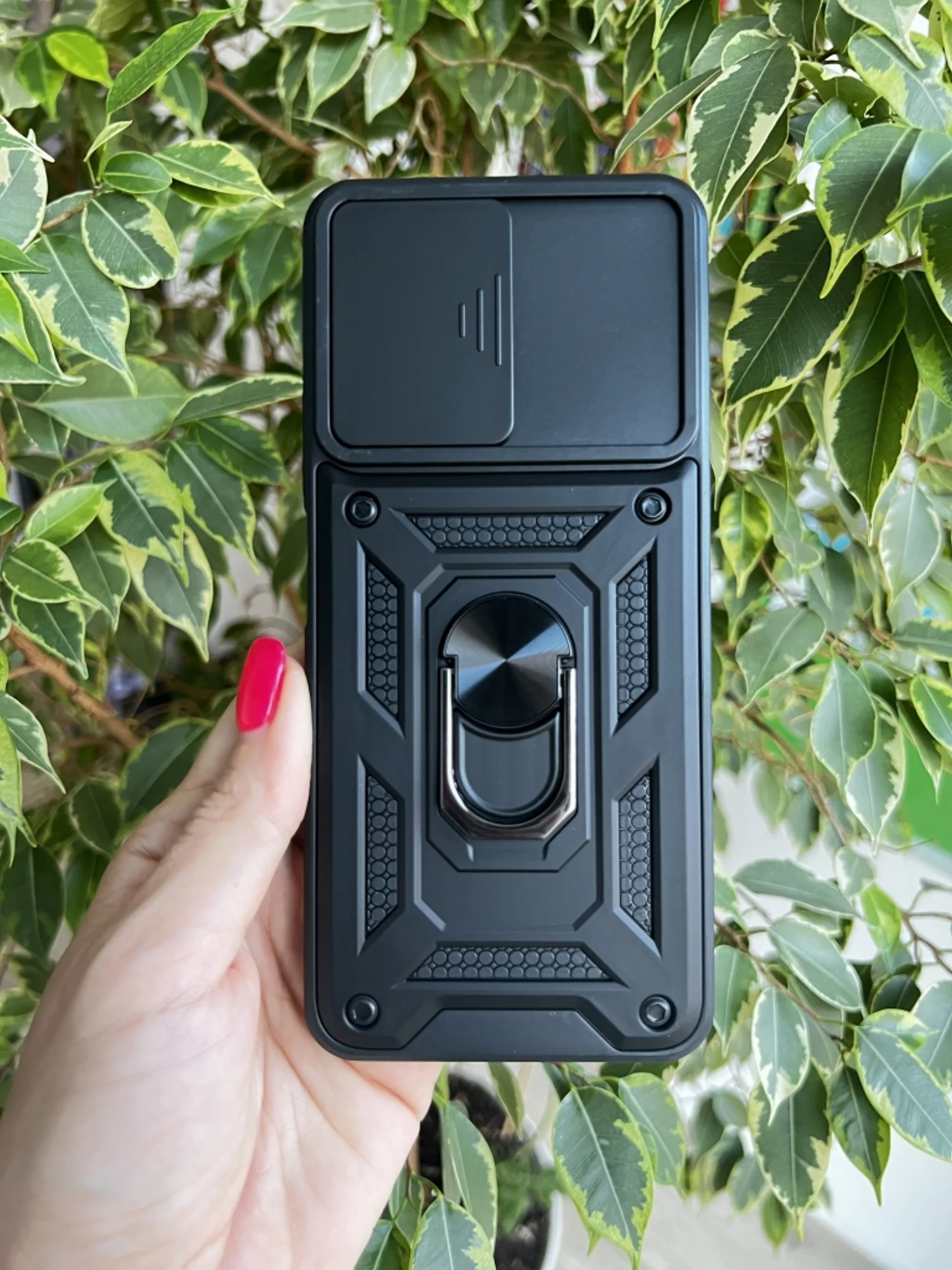 Черный чехол противоударный armors для Tecno Pova 2 / Техно Пова 2 с защитой камеры