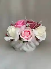 Конфетный букет из мыльных роз в кашпо из гипса / Подарочный набор ручной работы