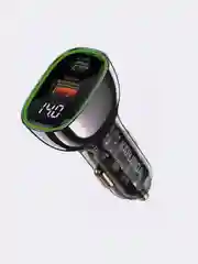 Автомобильное зарядное устройство с USB A, USB C быстрая зарядка до 95W, черный