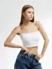 Белый топ на бретелях