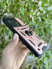 Розовый чехол противоударный armors для Realme C21Y и C25Y / Реалми С21У и С25У с защитой камеры