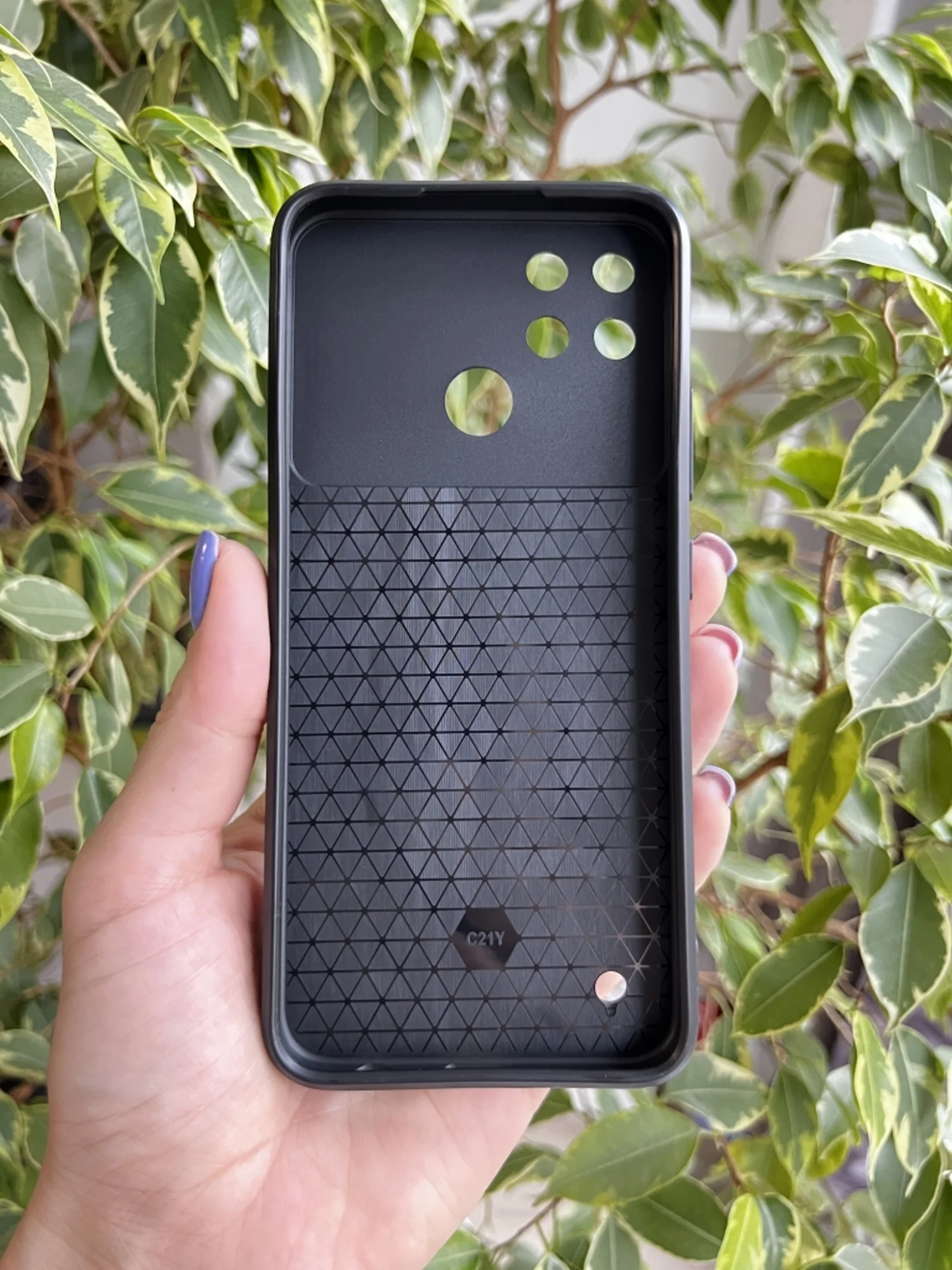 Черный чехол противоударный armors для Realme C21Y и C25Y / Реалми С21У и С25У с защитой камеры