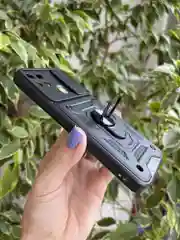Черный чехол противоударный armors для Realme C21Y и C25Y / Реалми С21У и С25У с защитой камеры