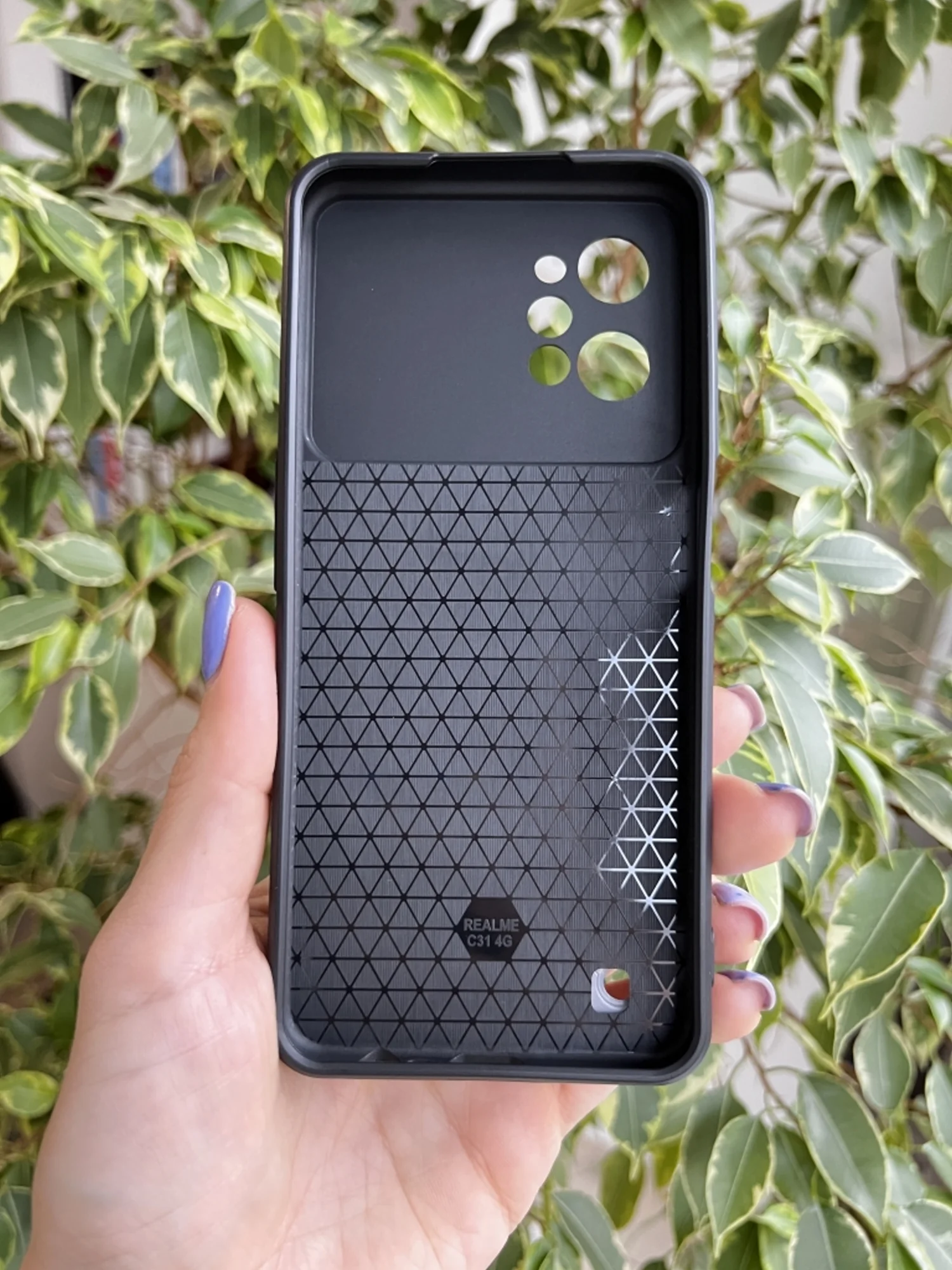 Розовый чехол противоударный armors для Realme C31 / Реалми С31 с защитой камеры