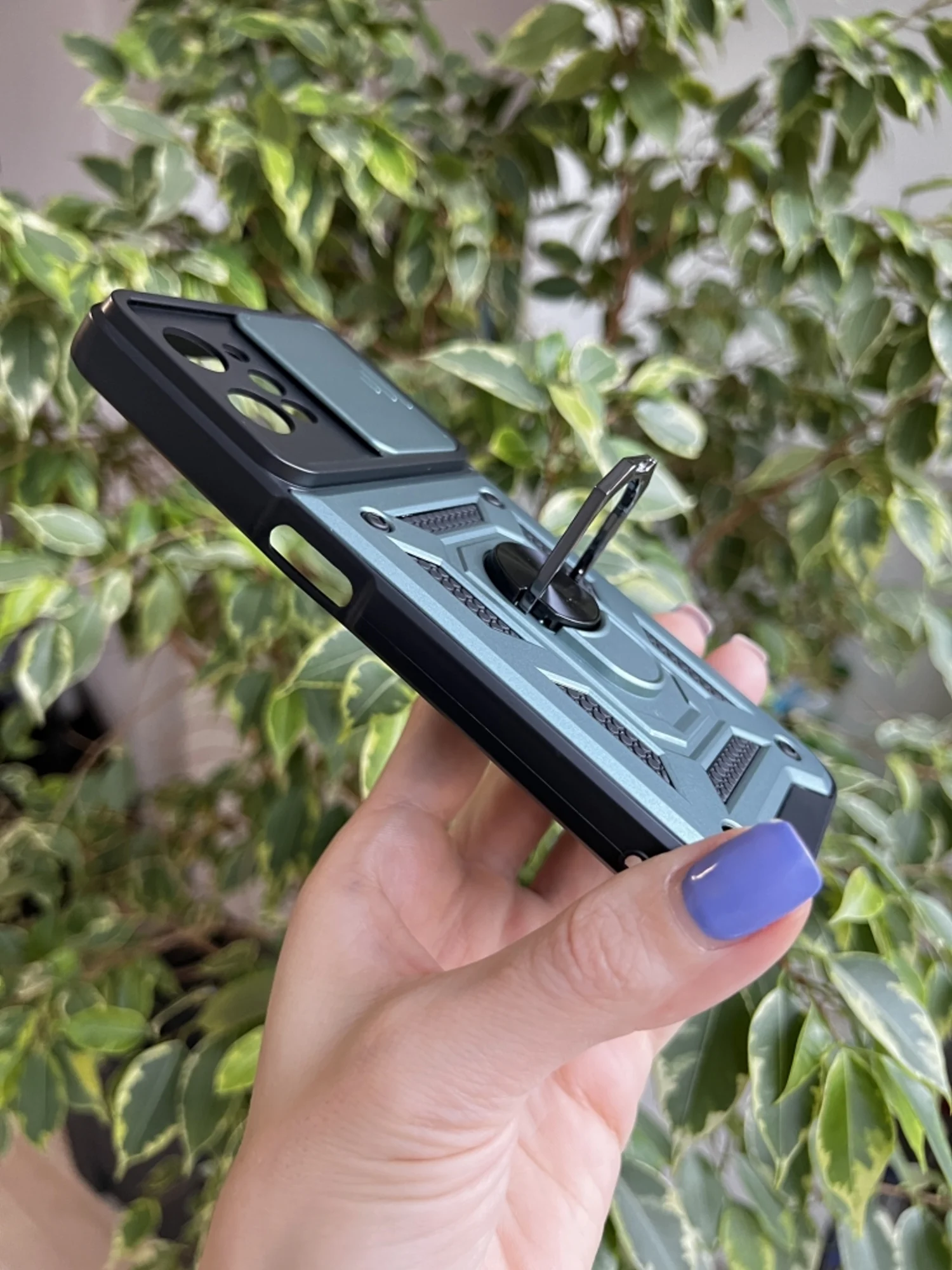 Зеленый чехол противоударный armors для Realme C31 / Реалми С31 с защитой камеры