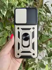 Золотой чехол противоударный armors для Realme C31 / Реалми С31 с защитой камеры