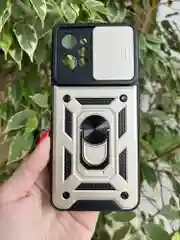 Золотой чехол противоударный armors для Realme C31 / Реалми С31 с защитой камеры