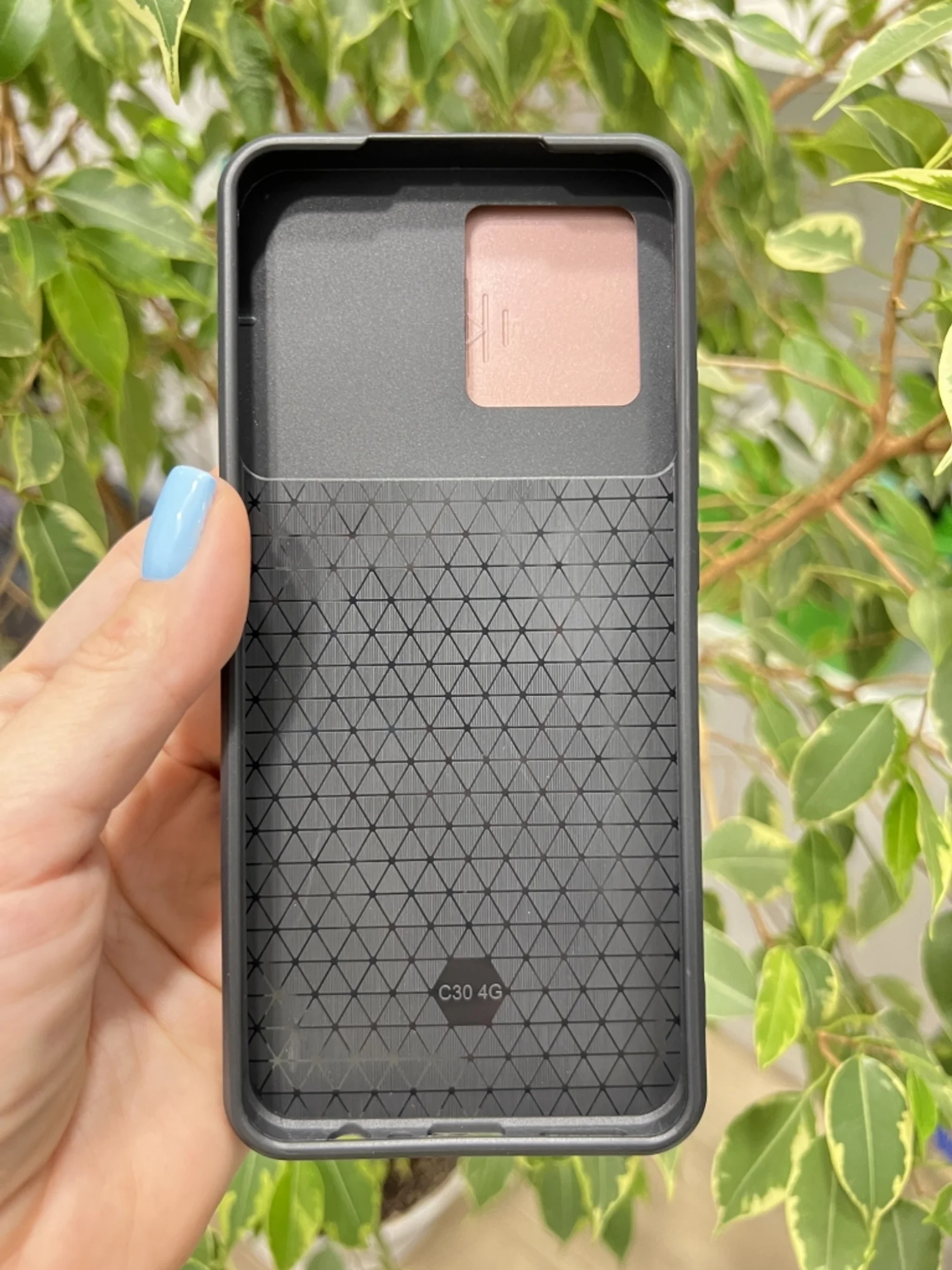 Розовый чехол противоударный armors для Realme C30 и C30s и Narzo 50i Prime с защитой камеры