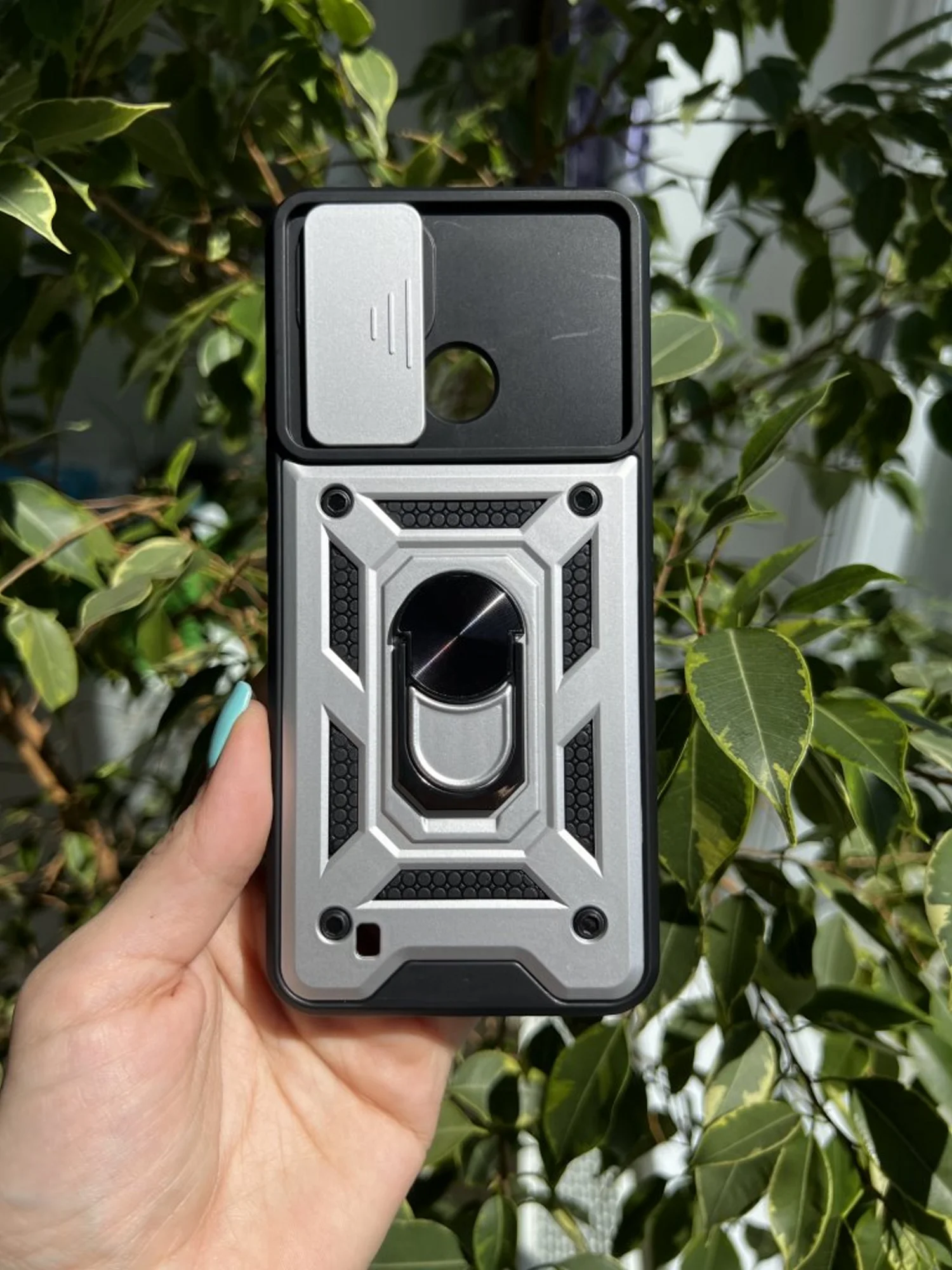 Серебряный чехол противоударный armors для Realme C21 / Релми С21 с защитой камеры