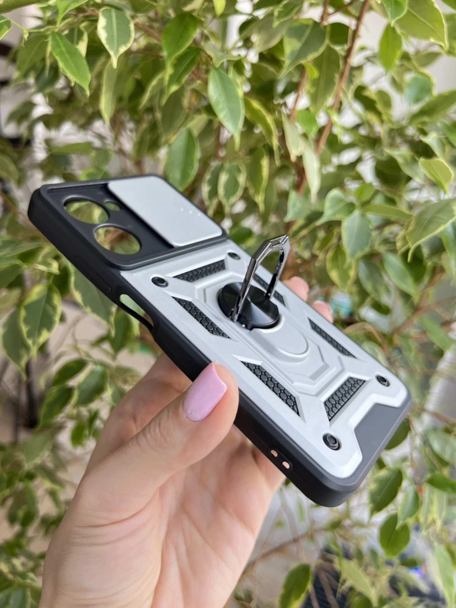 Серебряный чехол противоударный armors для Realme C33 / Реалми С33 с защитой камеры