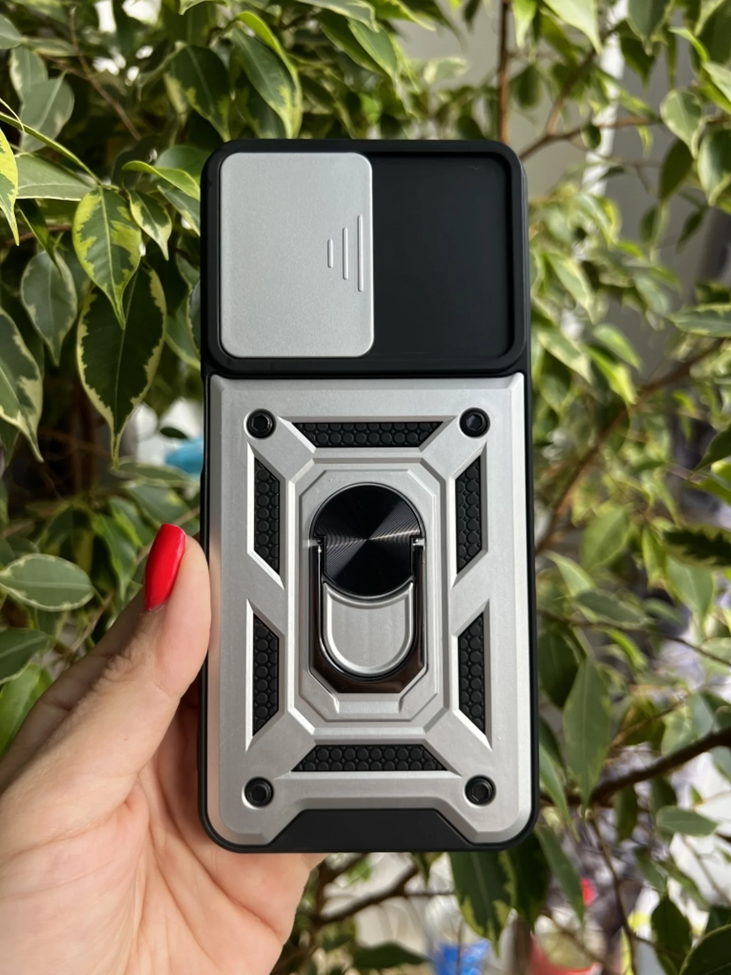 Серебряный чехол противоударный armors для Realme C35 / Реалми С35 с защитой камеры
