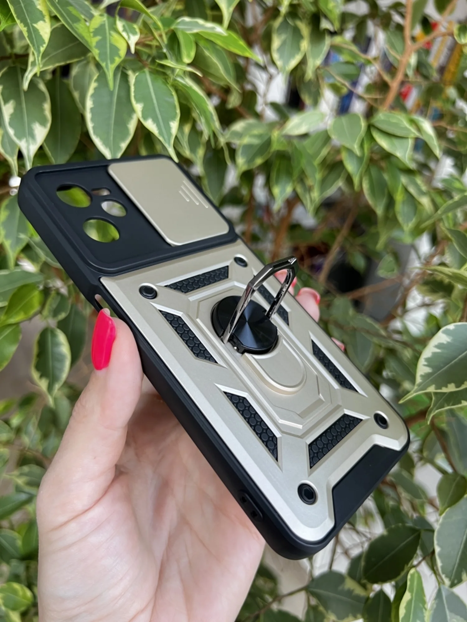 Золотой чехол противоударный armors для Realme C35 / Реалми С35 с защитой камеры