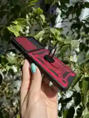 Красный чехол противоударный armors для Realme 8 и 8 Pro / Реалми 8 и 8 Про с защитой камеры