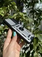 Серебряный чехол противоударный armors для Realme 8 и 8 Pro / Реалми 8 и 8 Про с защитой камеры