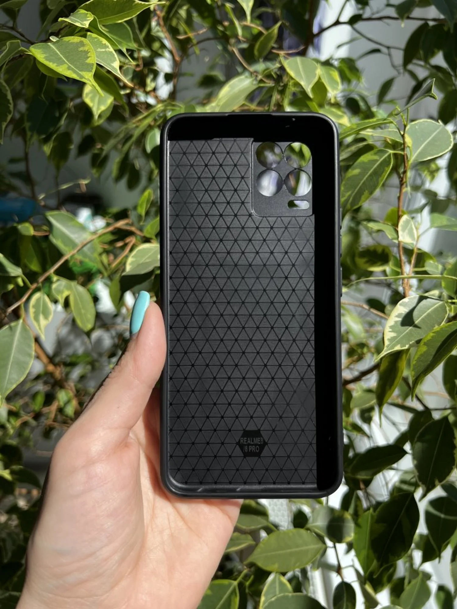 Серебряный чехол противоударный armors для Realme 8 и 8 Pro / Реалми 8 и 8 Про с защитой камеры