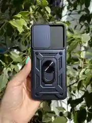 Серебряный чехол противоударный armors для Realme 8 и 8 Pro / Реалми 8 и 8 Про с защитой камеры