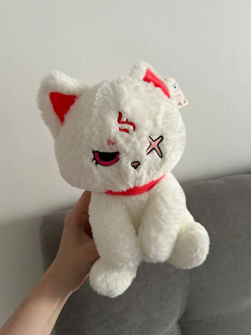 Белый мягкая игрушка кошка аниме воитель 26 см высота в костюме милый яркий монстр