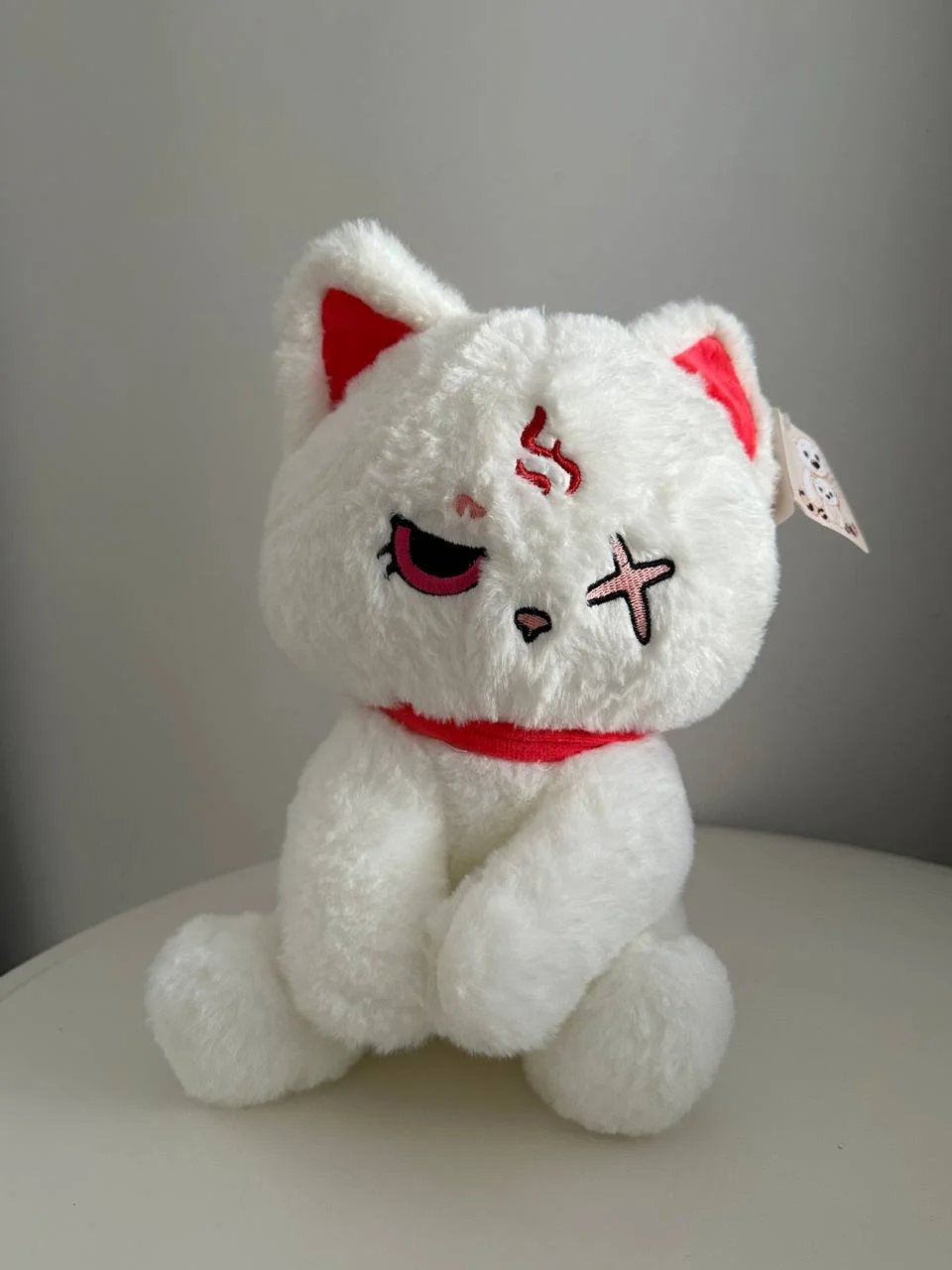 Белый мягкая игрушка кошка аниме воитель 26 см высота в костюме милый яркий монстр