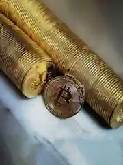 Сувенирная монета "Биткоин" цвет золотой 1 шт