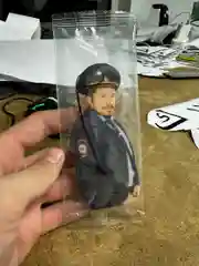 Фуксия ароматизатор воздуха для авто картонный. Вонючка в машину. Хасбик Хасбулла. Буйно