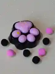 Пудровый лапка антистресс сквиш, мялка лапка, кошачья лапка жмякалка