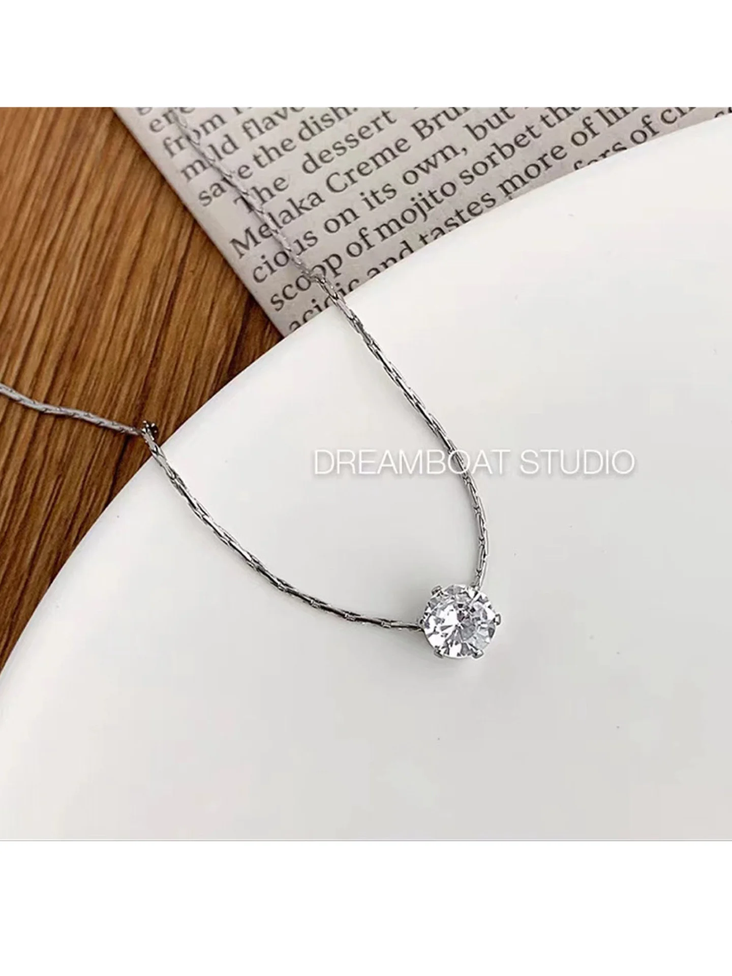 Серый цепочка на шею с кулоном, чокер с подвеской, ожерелье, цепь с сердцем