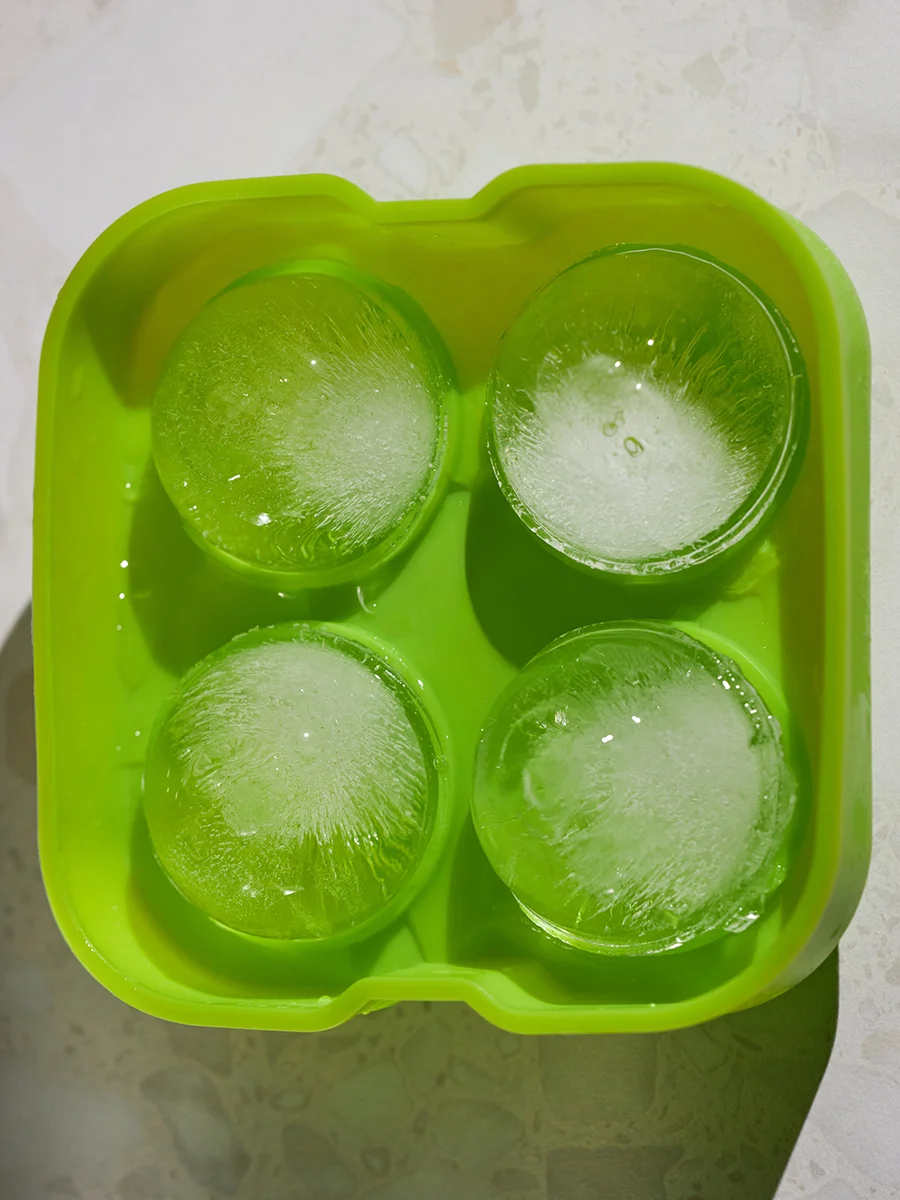 Форма для льда в форме шара d4,5 см силиконовая с воронкой Freeze шарики