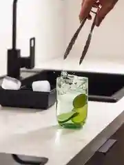 Форма для льда Куб с крышкой Ice cubes силиконовая 6 ячеек