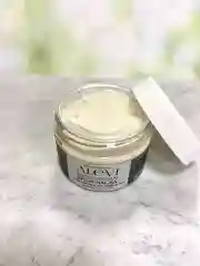 Маска отбеливающая для лица и тела с кислотами .