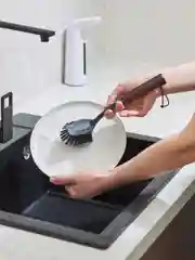 Щетка для мытья посуды с ручкой Cleans 27 см